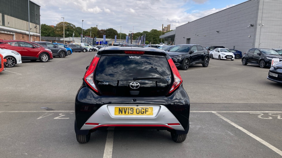 Toyota Aygo 1.0 VVT-i X-Trend 5dr x-shift Petrol Hatchback - Image 26