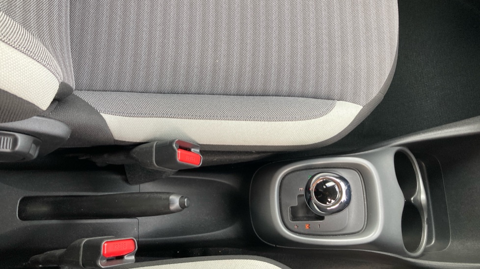 Toyota Aygo 1.0 VVT-i X-Trend 5dr x-shift Petrol Hatchback - Image 38