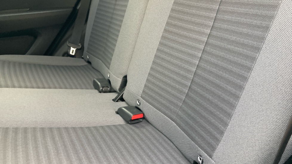 Toyota Aygo 1.0 VVT-i X-Trend 5dr x-shift Petrol Hatchback - Image 41