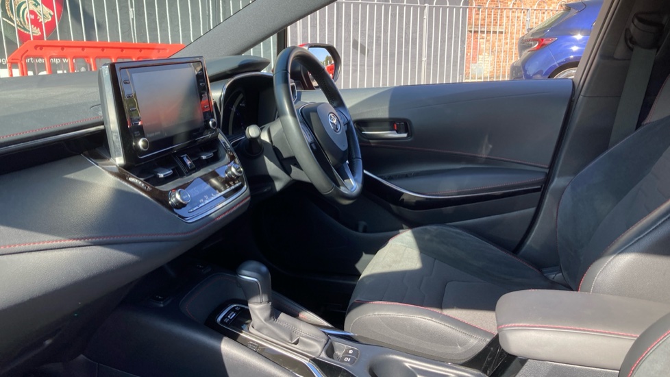Toyota Corolla 1.8 VVT-i Hybrid Excel 5dr CVT Hybrid Hatchback - Image 5