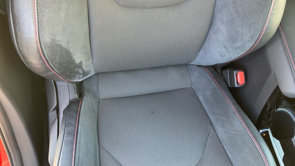 Toyota Corolla 1.8 VVT-i Hybrid Excel 5dr CVT Hybrid Hatchback - Image 14