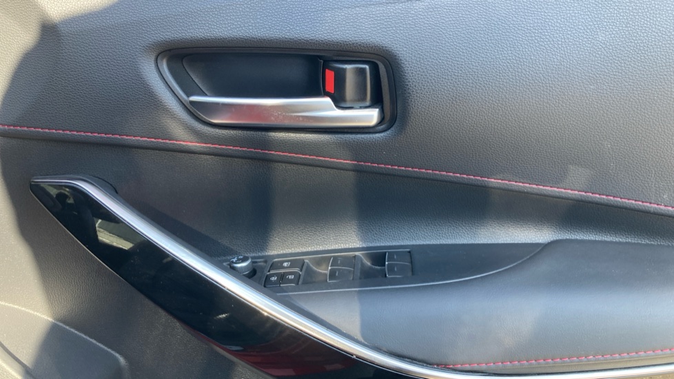 Toyota Corolla 1.8 VVT-i Hybrid Excel 5dr CVT Hybrid Hatchback - Image 20