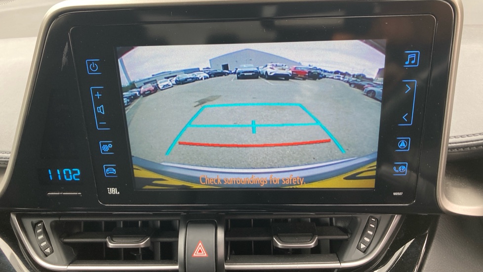 Toyota C-HR 1.8 Hybrid Design 5dr CVT Hybrid Hatchback - Image 35