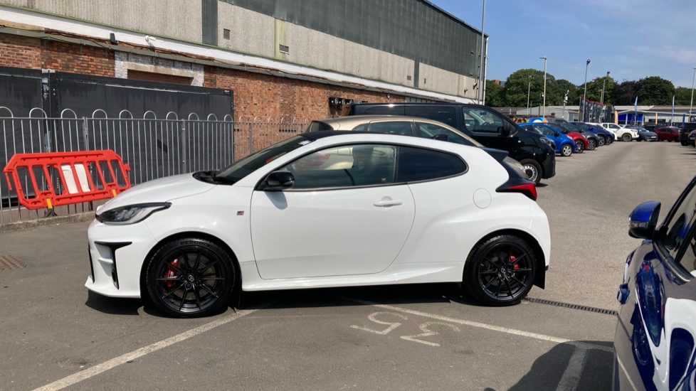 Toyota GR Yaris 1.6 3dr AWD [Circuit Pack] Petrol Hatchback - Image 24