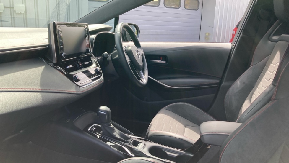 Toyota Corolla 1.8 VVT-i Hybrid Excel 5dr CVT Hybrid Hatchback - Image 5