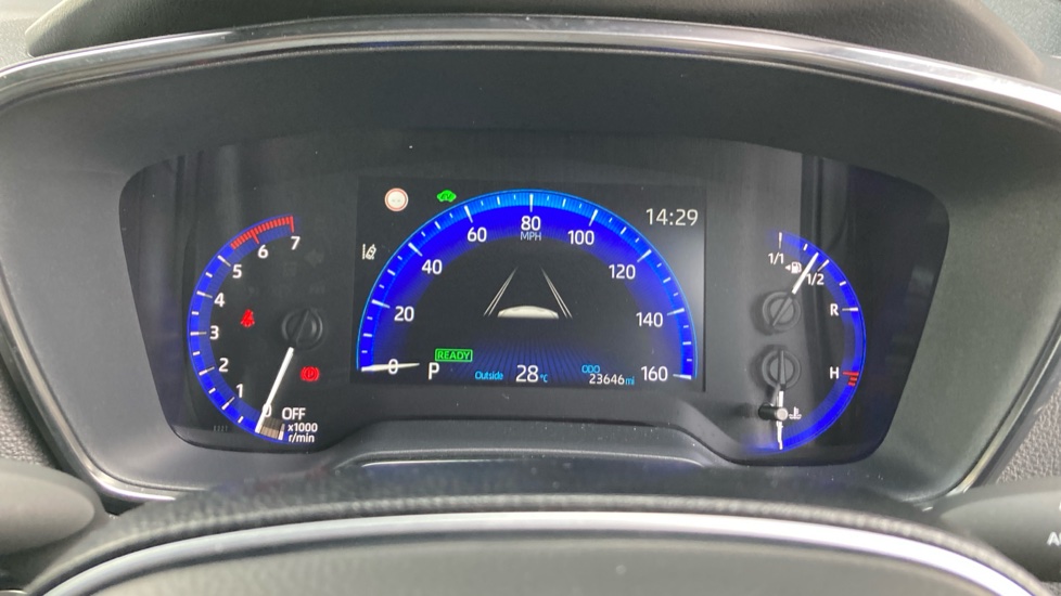 Toyota Corolla 1.8 VVT-i Hybrid Excel 5dr CVT Hybrid Hatchback - Image 11