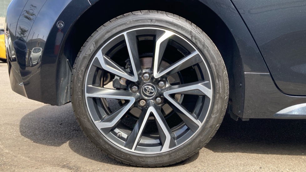 Toyota Corolla 1.8 VVT-i Hybrid Excel 5dr CVT Hybrid Hatchback - Image 25