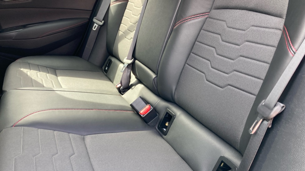 Toyota Corolla 1.8 VVT-i Hybrid Excel 5dr CVT Hybrid Hatchback - Image 40