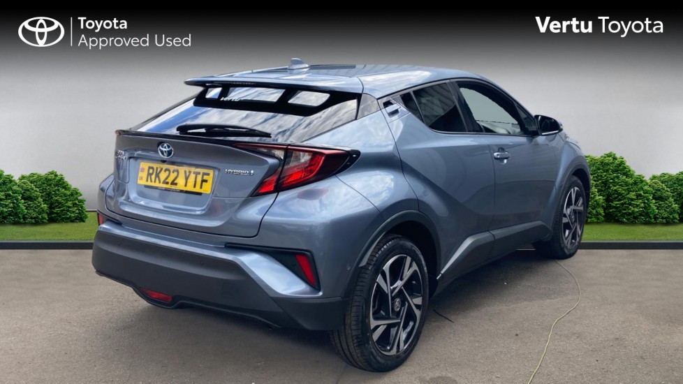 Toyota C-HR 1.8 Hybrid Design 5dr CVT Hybrid Hatchback - Image 2