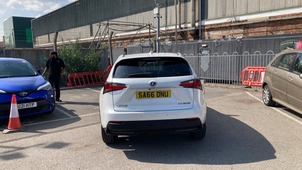 Lexus NX 300h 2.5 F-Sport 5dr CVT Hybrid Estate - Image 26