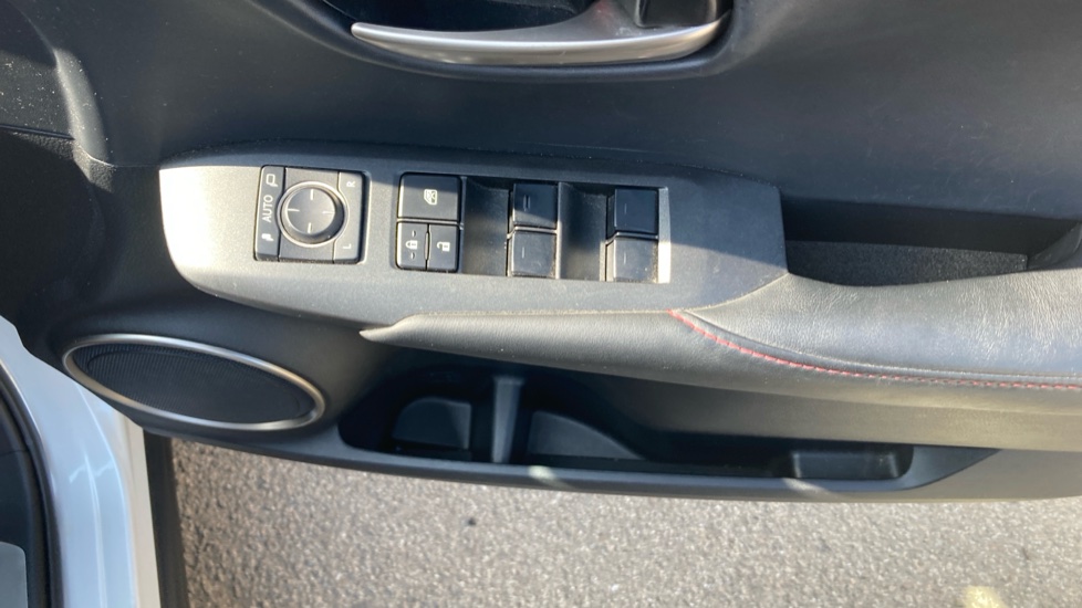 Lexus NX 300h 2.5 F-Sport 5dr CVT Hybrid Estate - Image 29