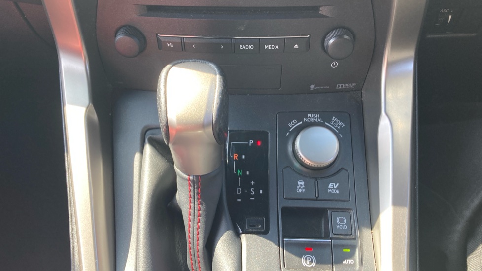 Lexus NX 300h 2.5 F-Sport 5dr CVT Hybrid Estate - Image 35