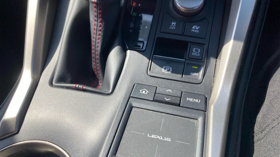 Lexus NX 300h 2.5 F-Sport 5dr CVT Hybrid Estate - Image 37