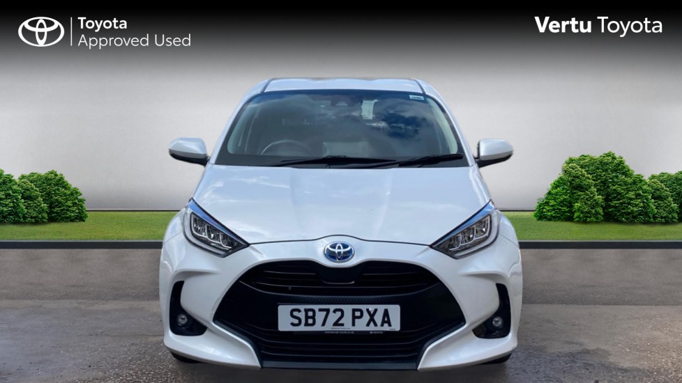 Toyota Yaris 1.5 Hybrid Design 5dr CVT Hybrid Hatchback - Image 22