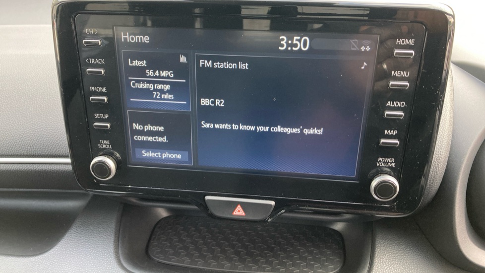 Toyota Yaris 1.5 Hybrid Design 5dr CVT Hybrid Hatchback - Image 44