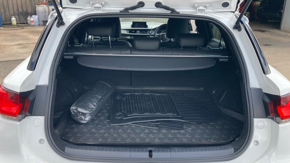 Lexus CT 200h 1.8 F-Sport 5dr CVT [Leather] Hybrid Hatchback - Image 13