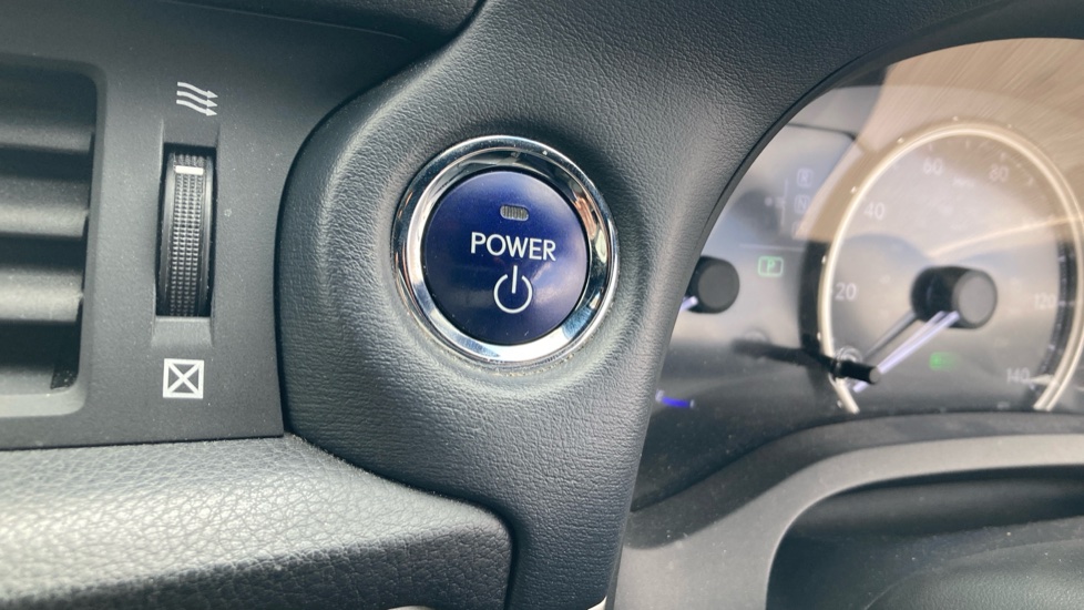 Lexus CT 200h 1.8 F-Sport 5dr CVT [Leather] Hybrid Hatchback - Image 16