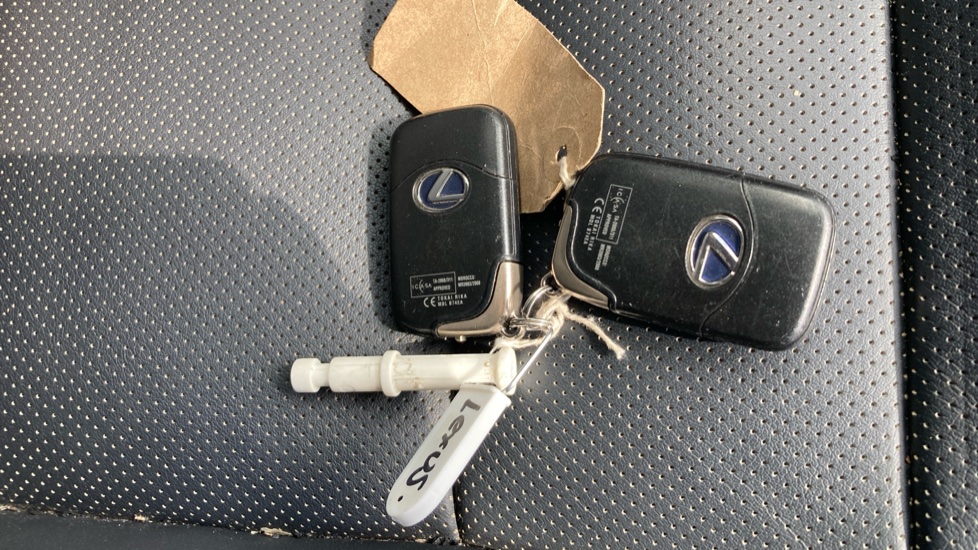 Lexus CT 200h 1.8 F-Sport 5dr CVT [Leather] Hybrid Hatchback - Image 28