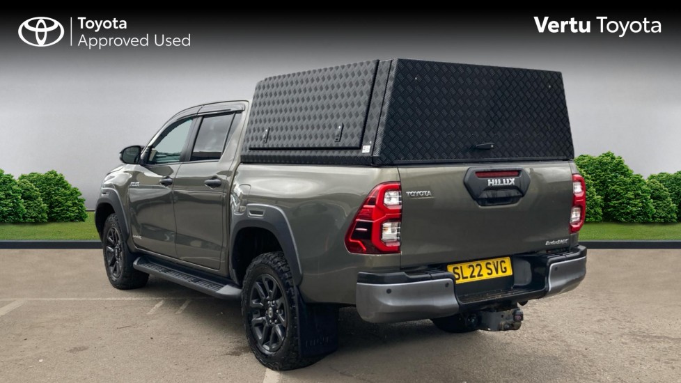 Toyota Hilux Diesel Invincible X D/Cab Pick Up 2.8 D-4D Auto - Image 4