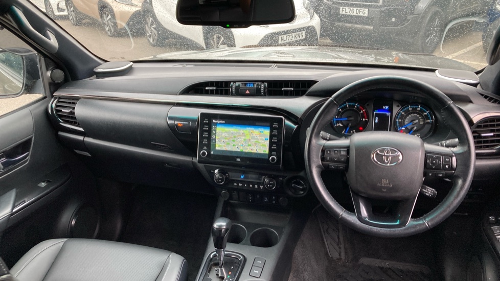 Toyota Hilux Diesel Invincible X D/Cab Pick Up 2.8 D-4D Auto - Image 6