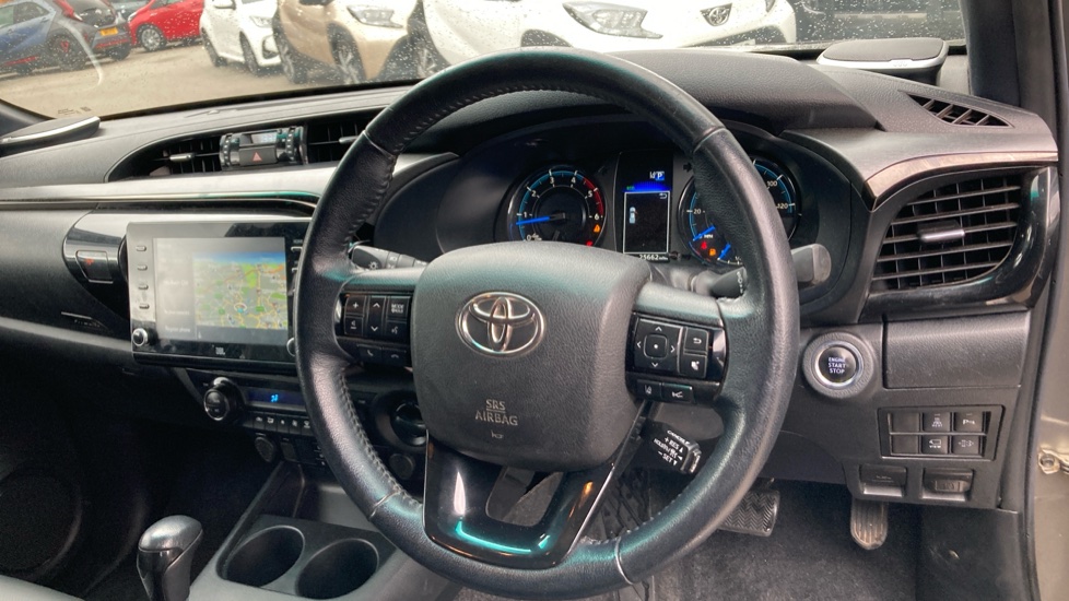 Toyota Hilux Diesel Invincible X D/Cab Pick Up 2.8 D-4D Auto - Image 7