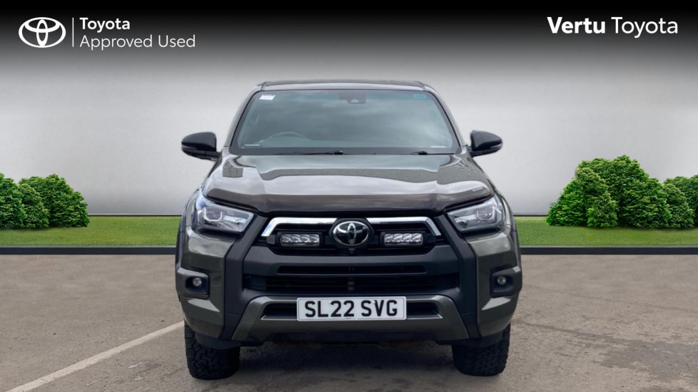 Toyota Hilux Diesel Invincible X D/Cab Pick Up 2.8 D-4D Auto - Image 22