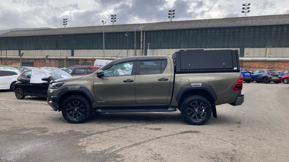 Toyota Hilux Diesel Invincible X D/Cab Pick Up 2.8 D-4D Auto - Image 24