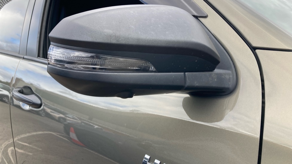 Toyota Hilux Diesel Invincible X D/Cab Pick Up 2.8 D-4D Auto - Image 48