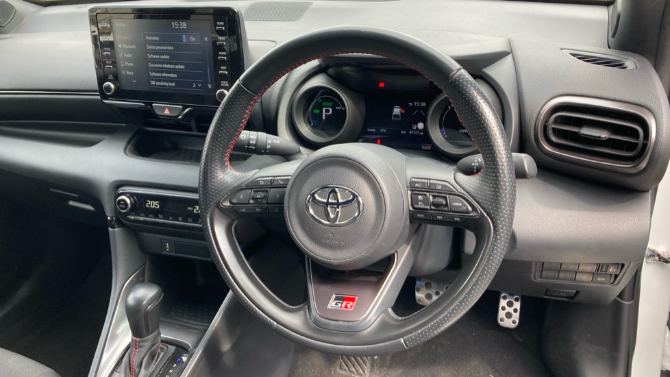 Toyota Yaris 1.5 Hybrid GR Sport 5dr CVT Hybrid Hatchback - Image 7