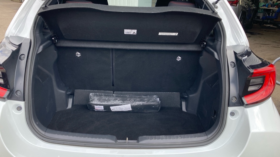Toyota Yaris 1.5 Hybrid GR Sport 5dr CVT Hybrid Hatchback - Image 13