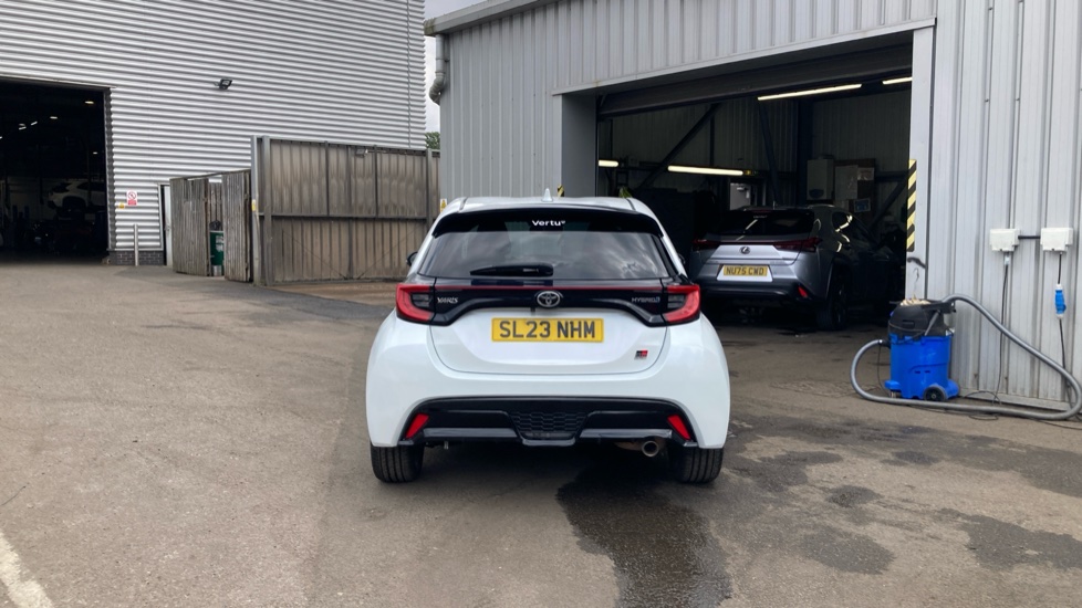 Toyota Yaris 1.5 Hybrid GR Sport 5dr CVT Hybrid Hatchback - Image 26