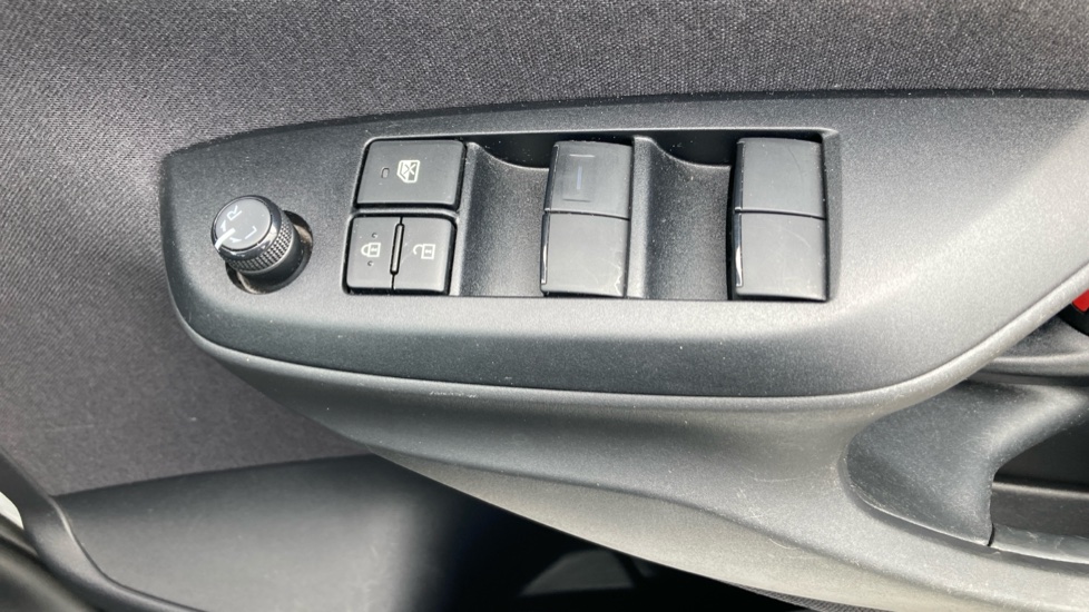 Toyota Yaris 1.5 Hybrid GR Sport 5dr CVT Hybrid Hatchback - Image 32