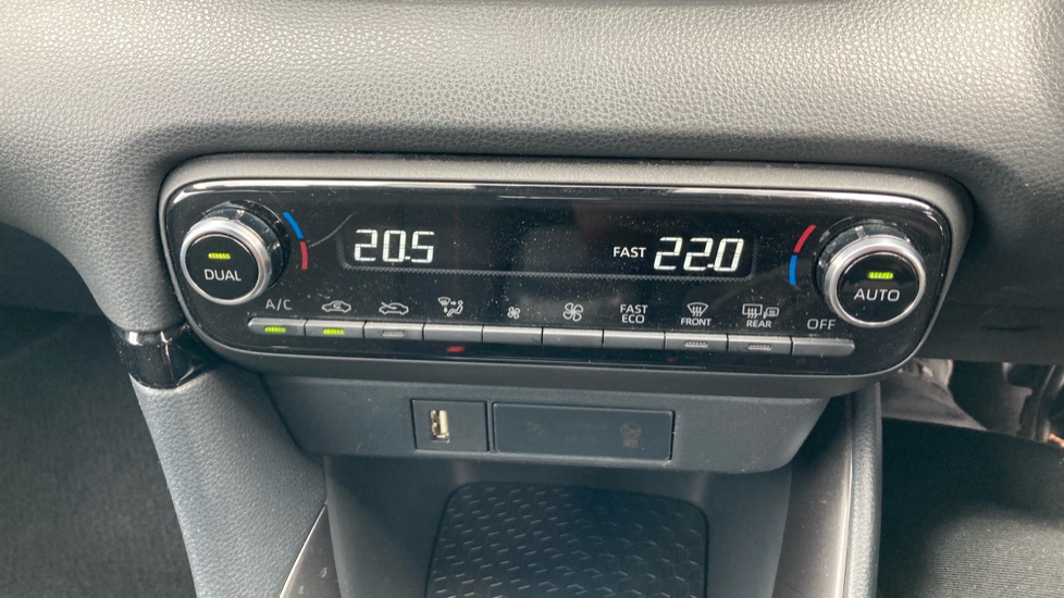 Toyota Yaris 1.5 Hybrid GR Sport 5dr CVT Hybrid Hatchback - Image 34