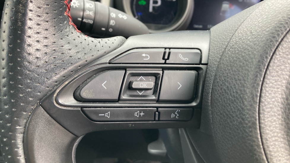 Toyota Yaris 1.5 Hybrid GR Sport 5dr CVT Hybrid Hatchback - Image 39