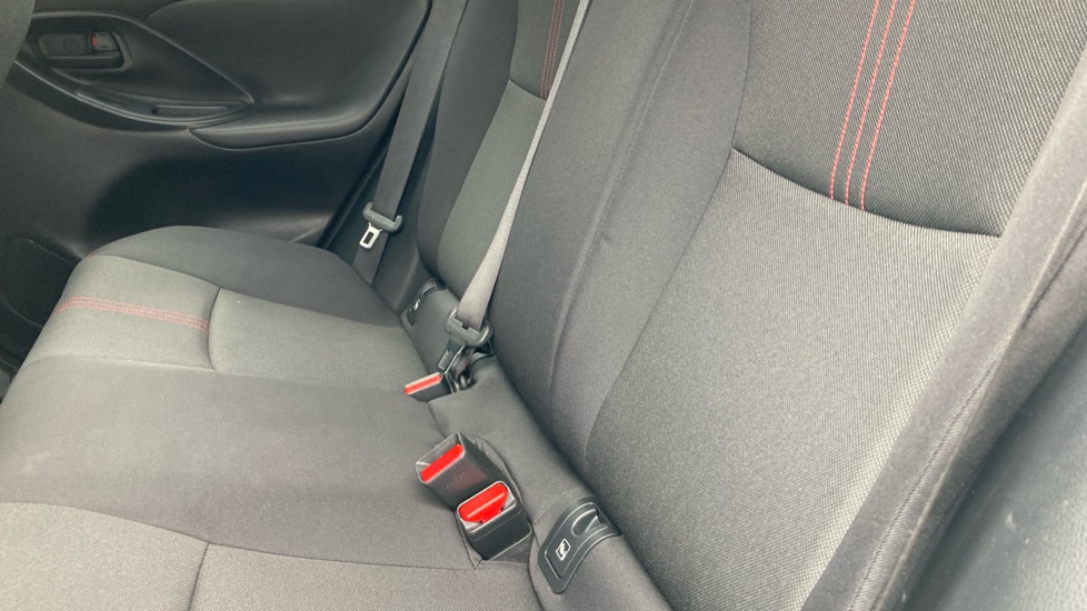 Toyota Yaris 1.5 Hybrid GR Sport 5dr CVT Hybrid Hatchback - Image 40