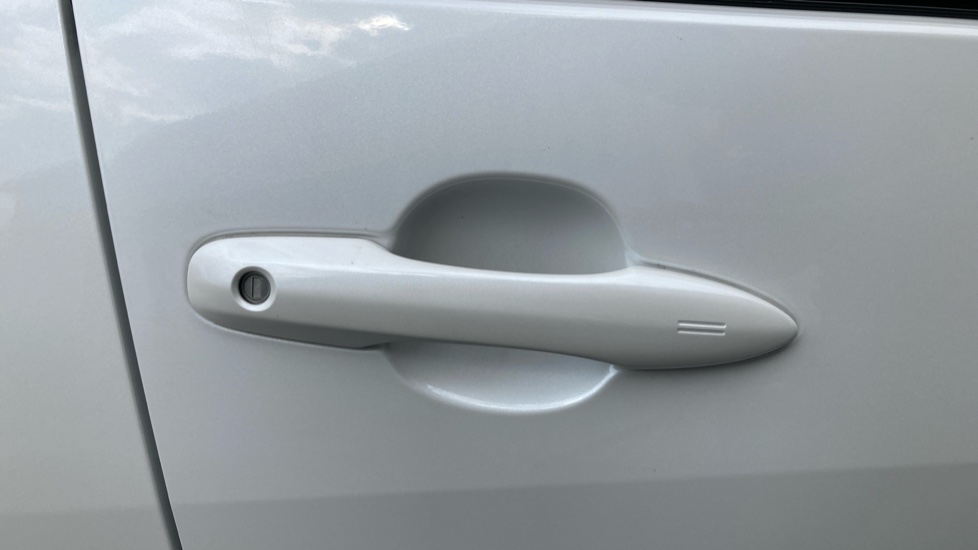 Toyota Yaris 1.5 Hybrid GR Sport 5dr CVT Hybrid Hatchback - Image 47