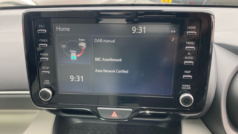 Toyota Yaris 1.5 Hybrid Excel 5dr CVT Hybrid Hatchback - Image 9