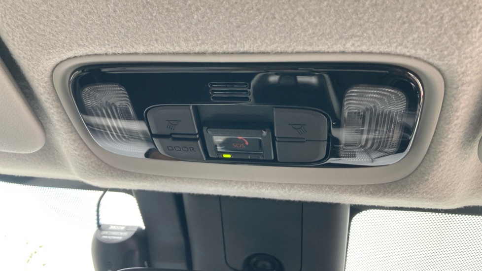Toyota Yaris 1.5 Hybrid Excel 5dr CVT Hybrid Hatchback - Image 50