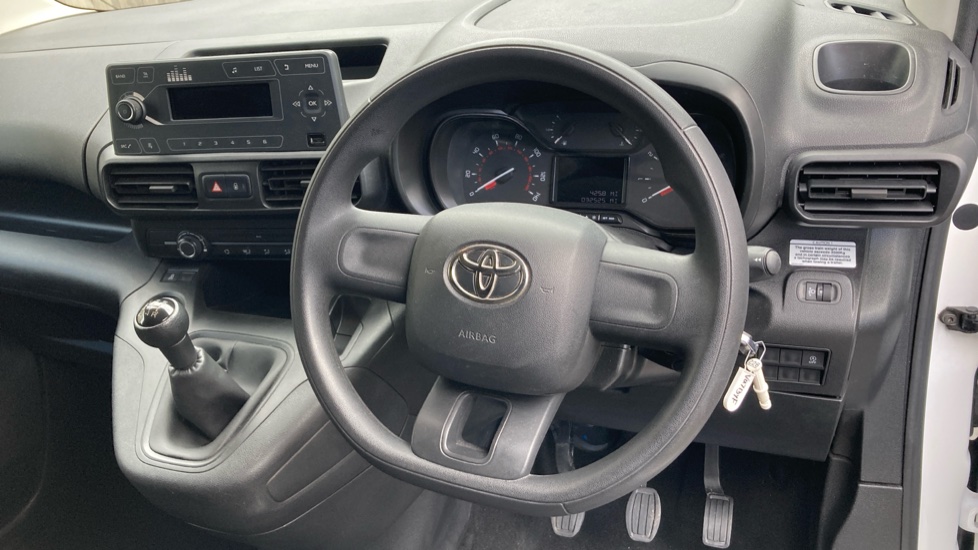 Toyota Proace City L1 Diesel 1.5D 75 Active Van - Image 10