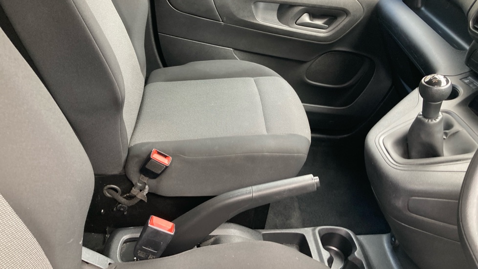 Toyota Proace City L1 Diesel 1.5D 75 Active Van - Image 18