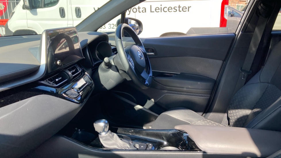 Toyota C-HR 2.0 Hybrid Excel 5dr CVT Hybrid Hatchback - Image 5
