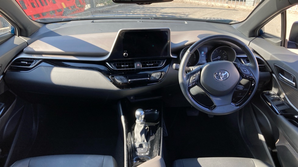 Toyota C-HR 2.0 Hybrid Excel 5dr CVT Hybrid Hatchback - Image 6
