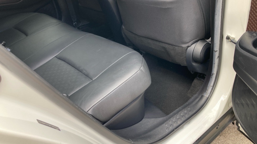 Toyota C-HR 1.8 Hybrid Excel 5dr CVT Hybrid Hatchback - Image 8