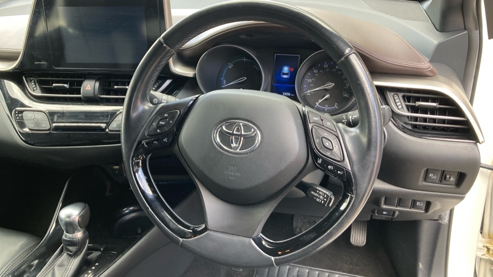 Toyota C-HR 1.8 Hybrid Excel 5dr CVT Hybrid Hatchback - Image 10