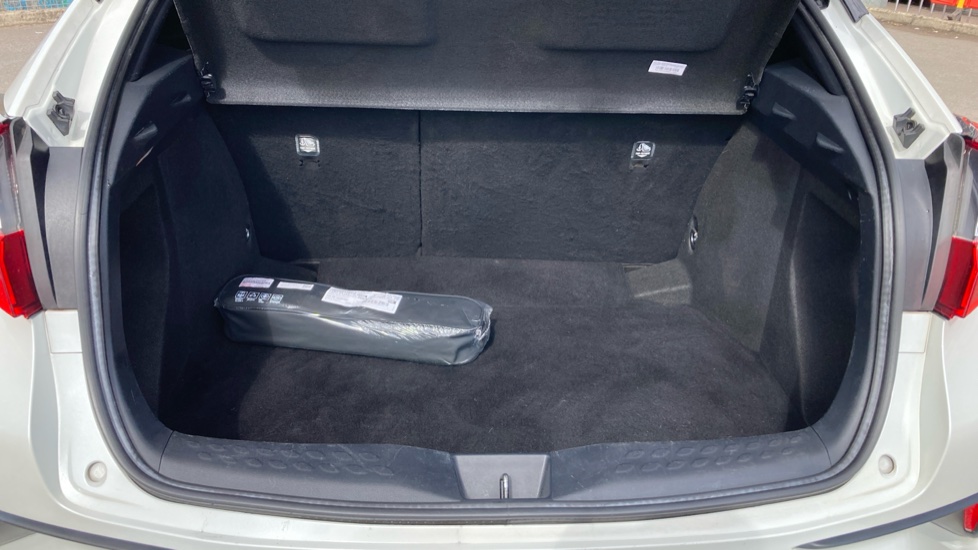 Toyota C-HR 1.8 Hybrid Excel 5dr CVT Hybrid Hatchback - Image 13