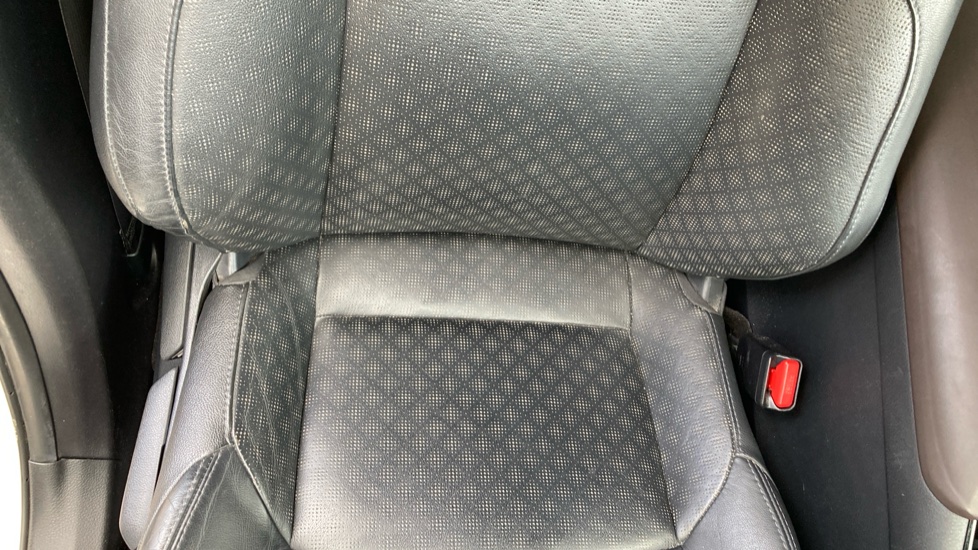 Toyota C-HR 1.8 Hybrid Excel 5dr CVT Hybrid Hatchback - Image 14