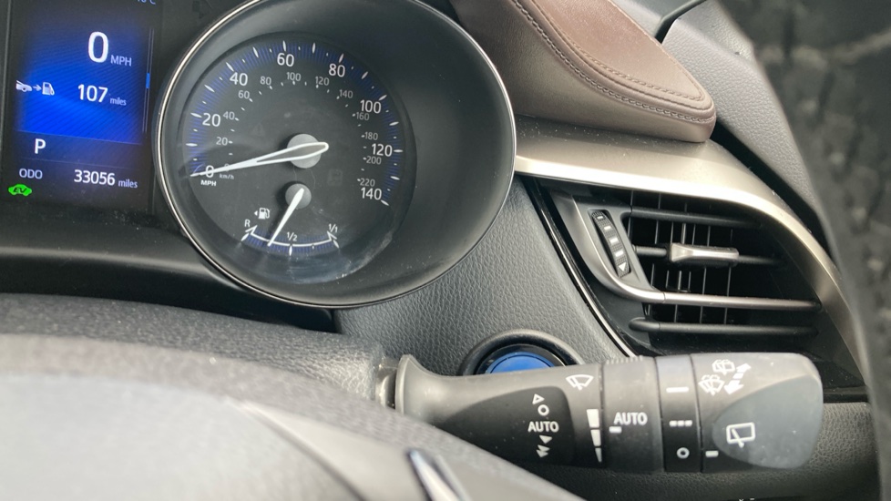 Toyota C-HR 1.8 Hybrid Excel 5dr CVT Hybrid Hatchback - Image 34