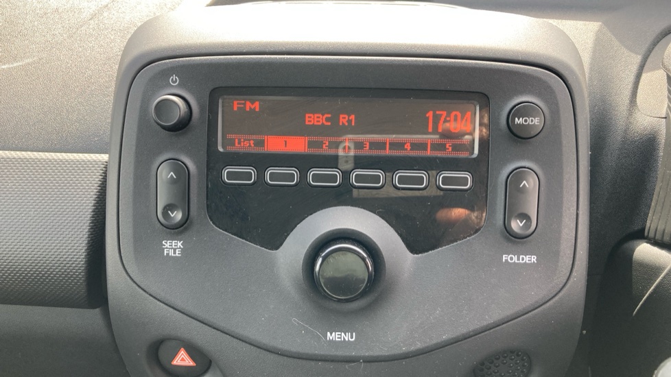Toyota Aygo 1.0 VVT-i X 3dr Petrol Hatchback - Image 9