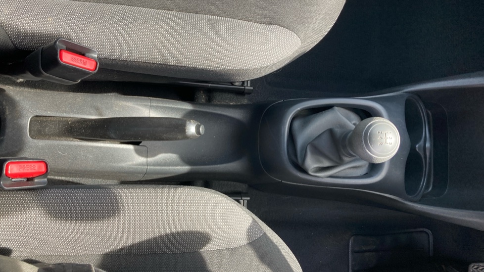 Toyota Aygo 1.0 VVT-i X 3dr Petrol Hatchback - Image 36