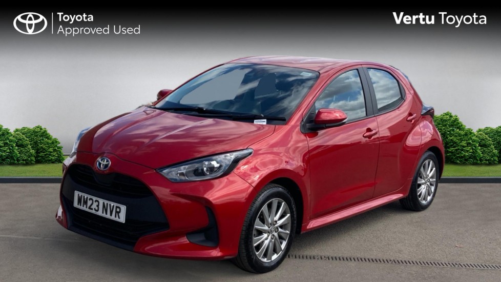 Toyota Yaris 1.5 Hybrid Icon 5dr CVT Hybrid Hatchback - Image 3